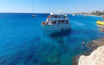 Wycieczka fakultatywna, Miasto duchów, Famagusta, Salamina z rejsem na Blue Lagoon i zatokę żółwi z Ayia Napa